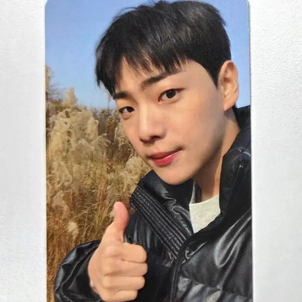 [BUNJANG] ONF E-TION Wonderwall Collaboration Photocard / 원더월 콜라보 포카 / 온앤오프 이션