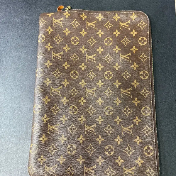[BUNJANG] Louis Vuitton Monogram Pouch / 루이비통 모노그램 클러치