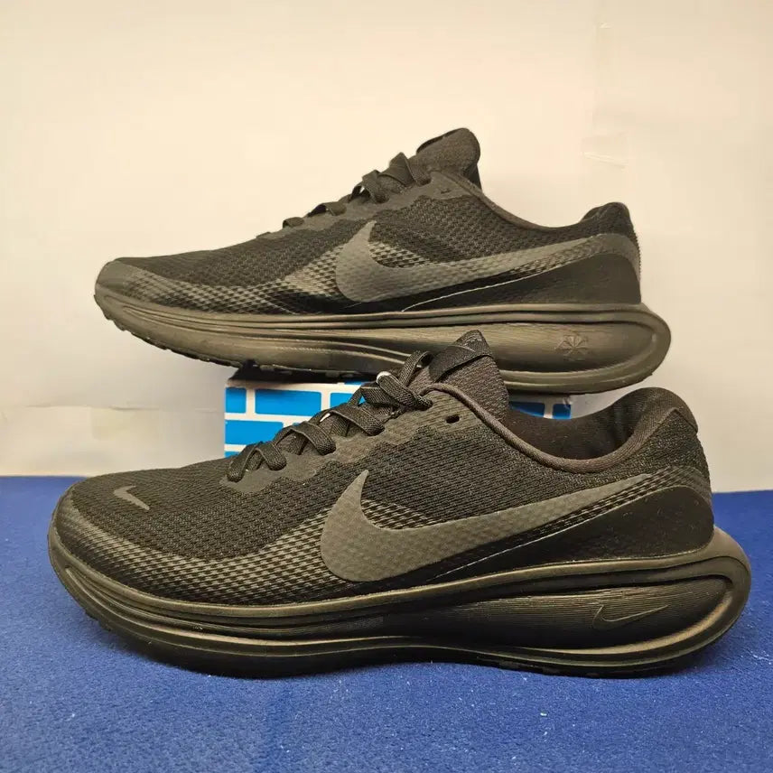 [BUNJANG] Nike Revolution 8 Running Shoes - Black, 290mm / 사이즈  290mm / 나이키 레볼루션 8