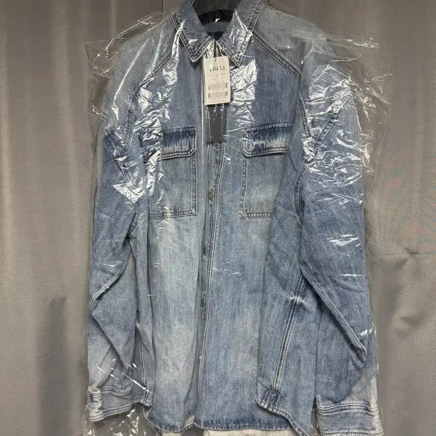[BUNJANG] Juun.J Combi-Nezon Signal Denim Shirt Jacket - Blue / [48] 준지 꼼비네종 시그널 데님 셔츠 자켓 - 블루