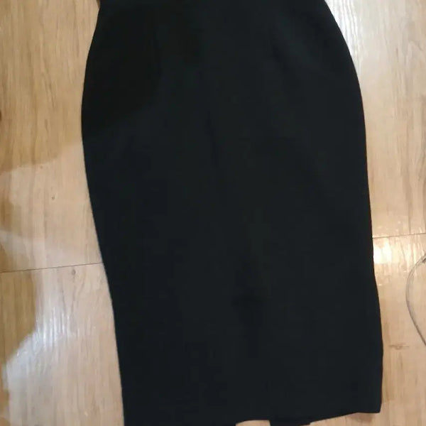 [BUNJANG] Black Midi Skirt with Waistline Design / 블랙스커트.허리디자인포인트