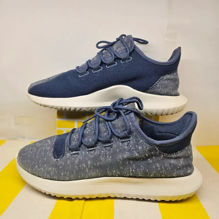 [BUNJANG] Adidas Tubular Shadow Sneakers (Size 265mm) / 사이즈  265mm /  아디다스 튜블라 쉐도우