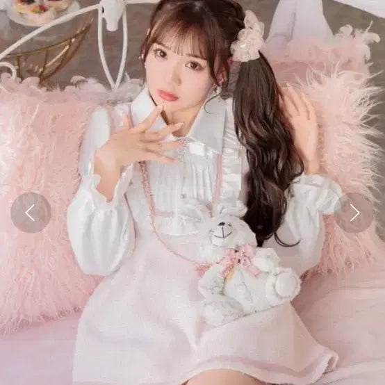 [BUNJANG] Rojita Tweed Setup Set Ribbon Brooch / Rojita 로지타 트위드 셋업