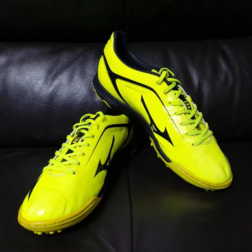 [BUNJANG] Mizuno Basara 003 AS Futsal Shoes (Artificial Turf) - 260mm / 미즈노 바사라 003 AS 풋살화(인조잔디용 터프화)260mm