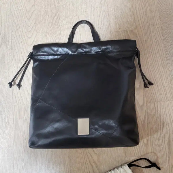 [BUNJANG] Couronne Piloti Tote Bag Black / 쿠론 필로티