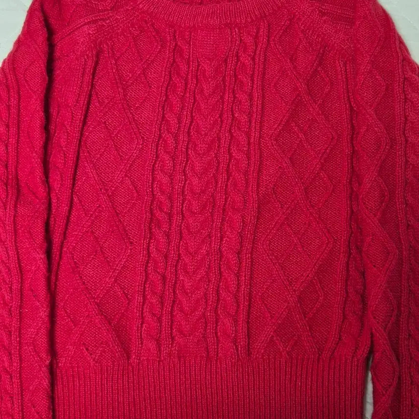 [BUNJANG] Taniz Twist Roundneck Knit Red / 꽈배기 라운드넥 니트 레드