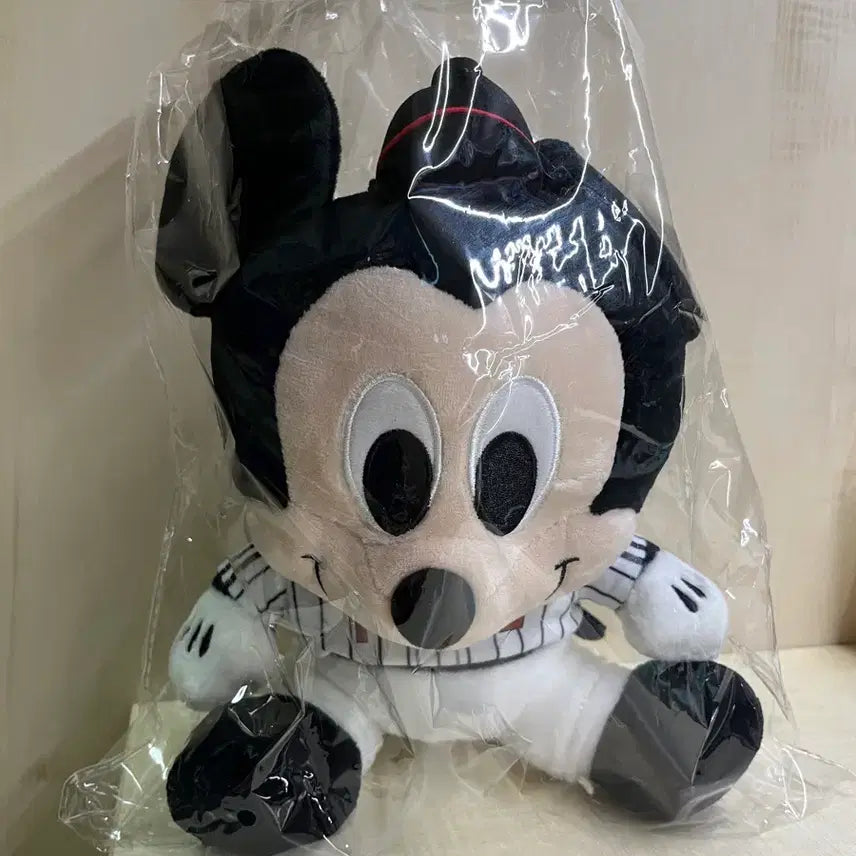 [BUNJANG] KBO LG Twins Mickey Mouse Plush Doll / KBO lg트윈스 미키마우스 인형