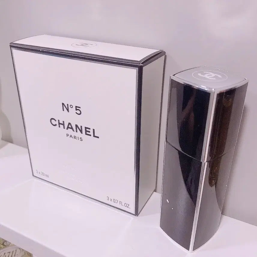 [BUNJANG] Chanel N°5 Eau Première Twist and Spray Case / 샤넬 N5 오 프르미에르 오 드 빠르펭 트위스트 앤 스프레이 케이스