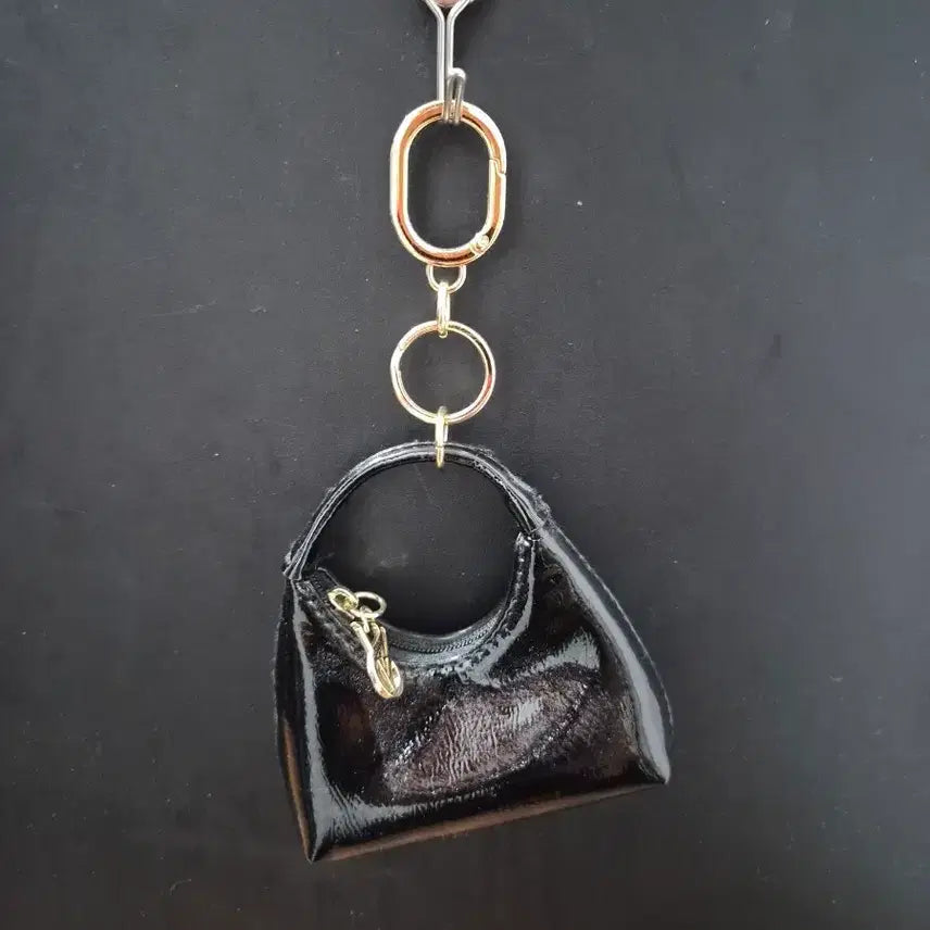 [BUNJANG] Victoria's Secret Enamel Coin Pouch Keyring / 빅토리아시크릿 에나멜 동전지갑키링
