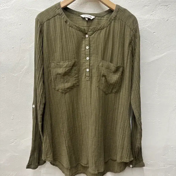 [BUNJANG] Club Monaco Women's Long Sleeve T-Shirt Khaki M / 상태좋음) 클럽모나코 여 티셔츠 카키/블라우스/긴팔 M