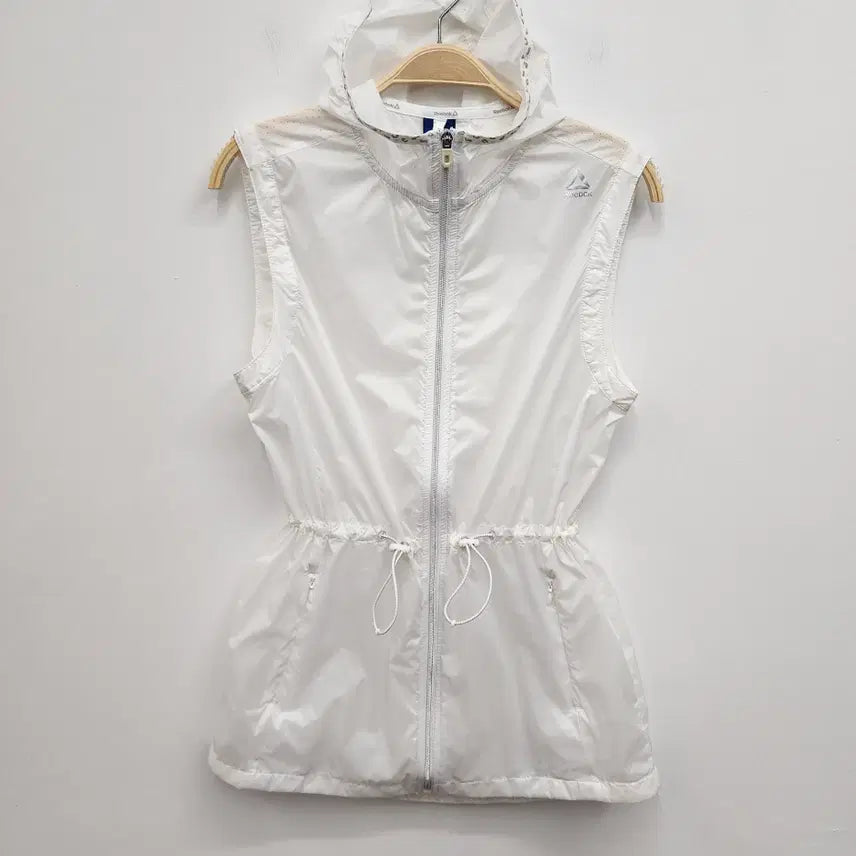 [BUNJANG] Reebok Women's Summer Vest White Size M/95 / 리복 여성 여름용 조끼 95사이즈