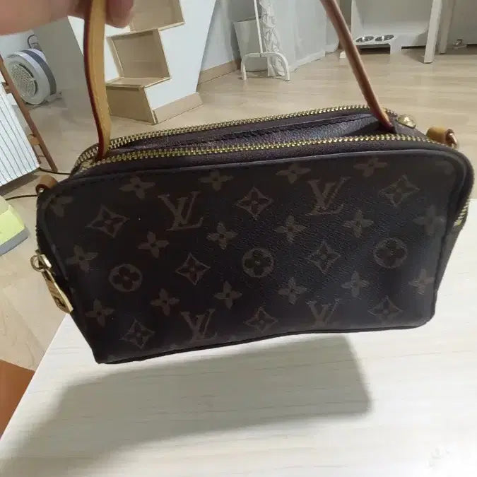 [BUNJANG] Louis Vuitton Monogram Shoulder Bag / 루이비통 모노그램 숄더백