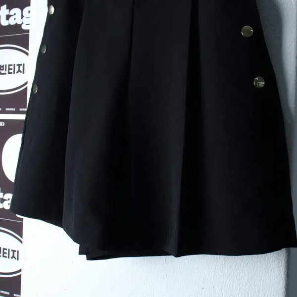 [BUNJANG] Zara Black Pleated Shorts with Gold Buttons / W(S) 자라 반바지 팬츠 새상품 금장버튼 원턱 블랙-P10511
