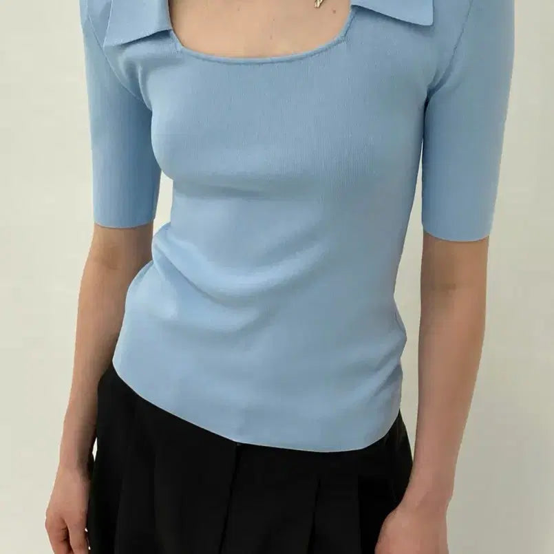 [BUNJANG] Dragon Blues Square Neck Knit Sky Blue / 드래곤블루스 스퀘어넥 칼라 니트 스카이블루