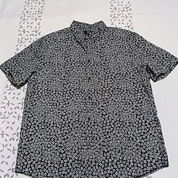 [BUNJANG] H&M Floral Short Sleeve Shirt / H&M 꽃무늬 반팔셔츠 105 가슴60 기장79