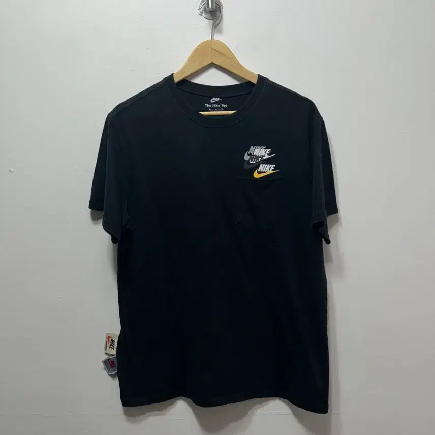 [BUNJANG] Nike Men's Multi-Logo T-Shirt (Large) / 나이키 남성 멀티로고 반팔티 L