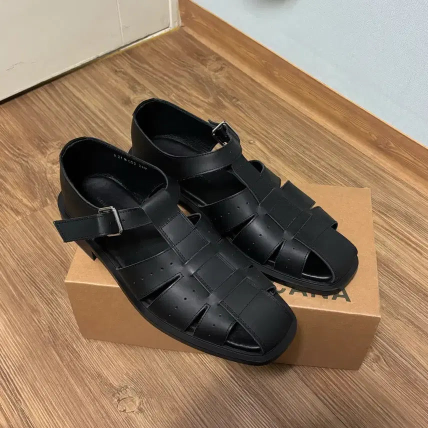 [BUNJANG] Romantic Move Fisherman Sandals / 로맨틱무브 피셔맨 샌들