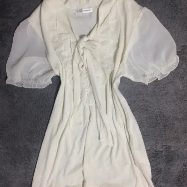 [BUNJANG] Japanese Vintage Hime Gyaru Mori Girl Ribbon Ivory White Lace Short Sleeve Blouse / 일본빈티지 히메갸루 모리걸 로걀 엑팜깔 리본아이보리화이트레이스반팔블라우스