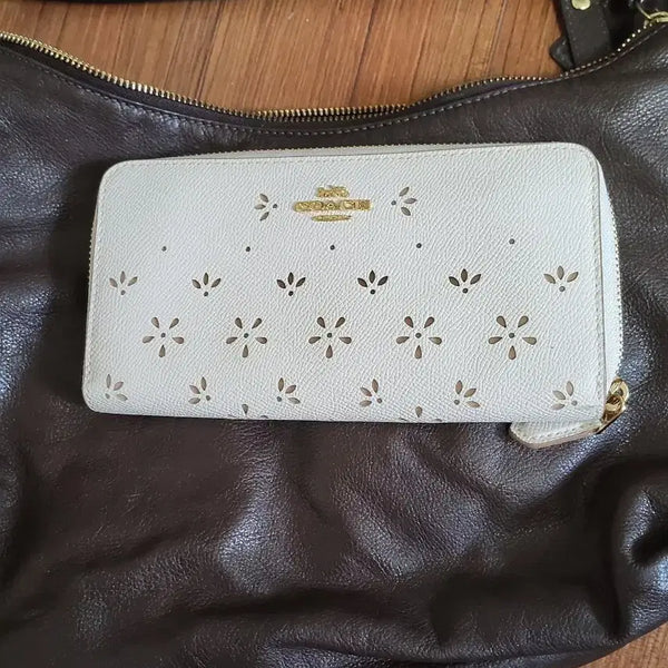 [BUNJANG] Coach Women's Long Wallet / 코치 지갑