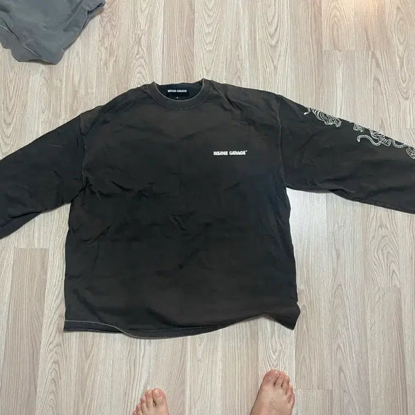 [BUNJANG] Insane Garage Long Sleeve T-Shirt / 인세인 개러지 롱슬리브