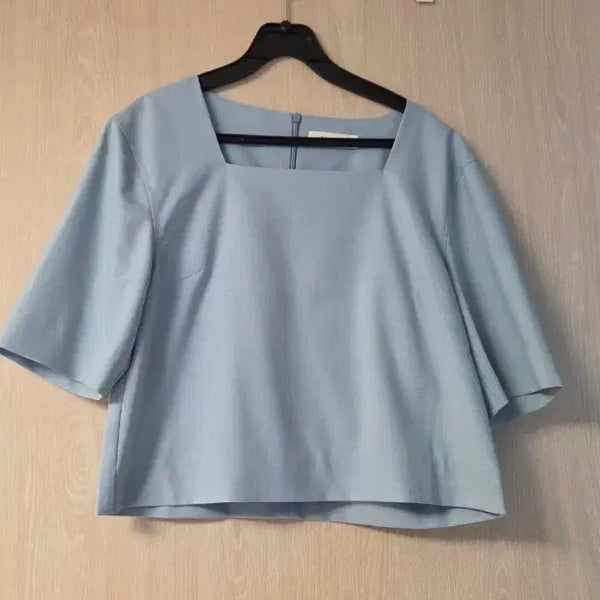 [BUNJANG] Think Plant Square Neck Blouse / 띵크플랜트 스퀘어넥 블라우스~