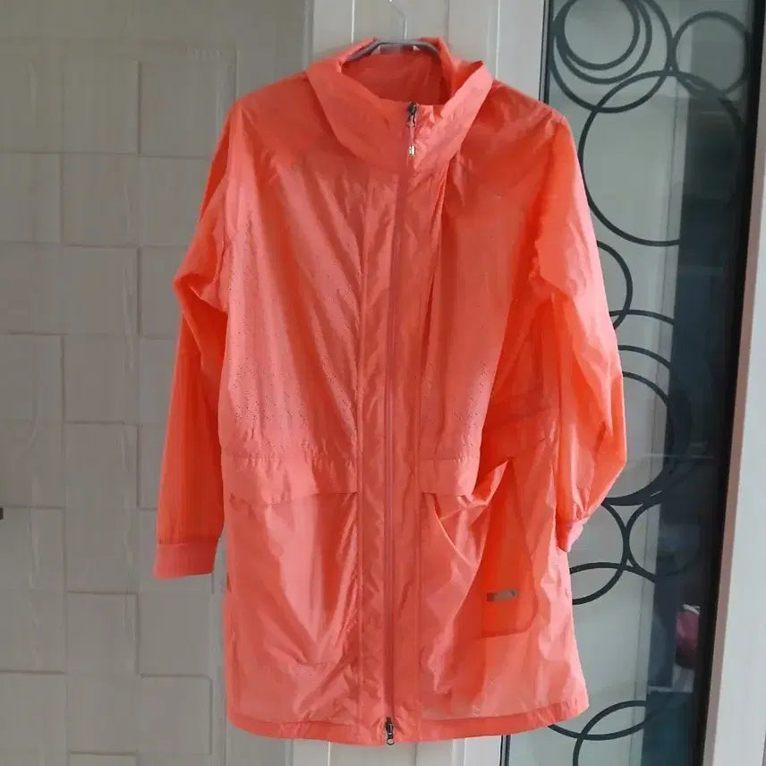 [BUNJANG] Black Yak Orange Women's Hiking Jacket / 블랙야크
