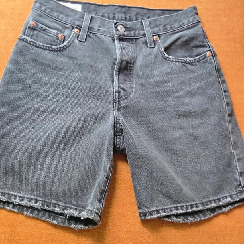 [BUNJANG] Levi's Denim Shorts Gray 25 / 리바이스] 데님 반바지 그레이 25