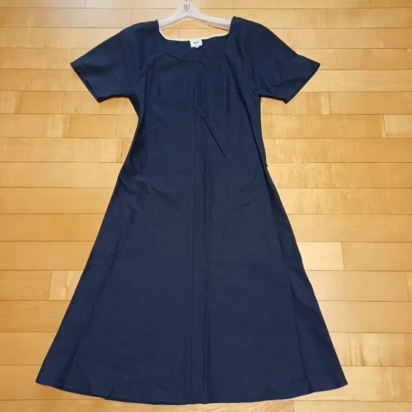 [BUNJANG] Akro Linen Blend Short Sleeve Midi Dress / akro 반팔원피스 S 린넨53% 판매합니다