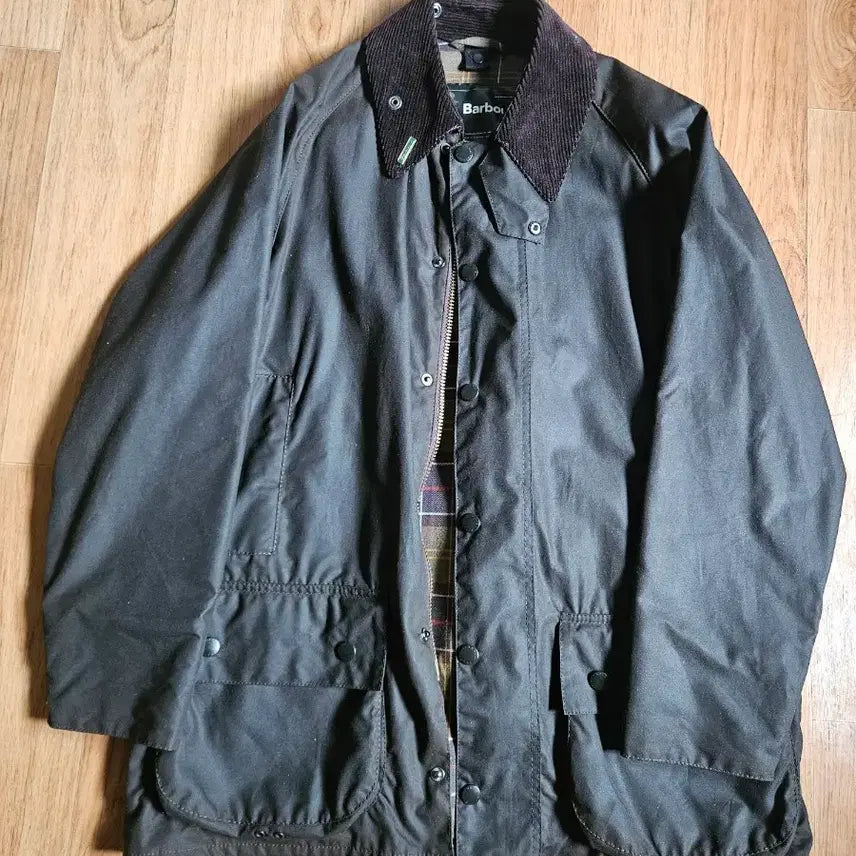 [BUNJANG] Barbour Beaufort Classic Olive 40 / 바버 뷰포트 클래식올리브 40