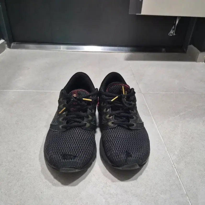 [BUNJANG] Durable Hiking & Trekking Shoes / 운동화