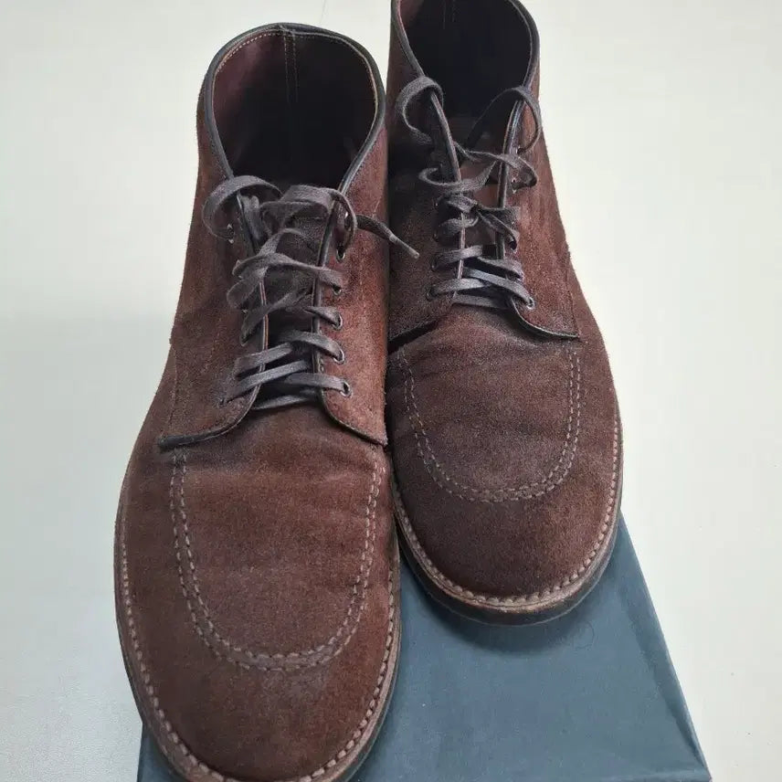 [BUNJANG] Alden Suede Indy Boots Brown Size 285 / 285 알든 스웨이드 인디 부츠 D0903C