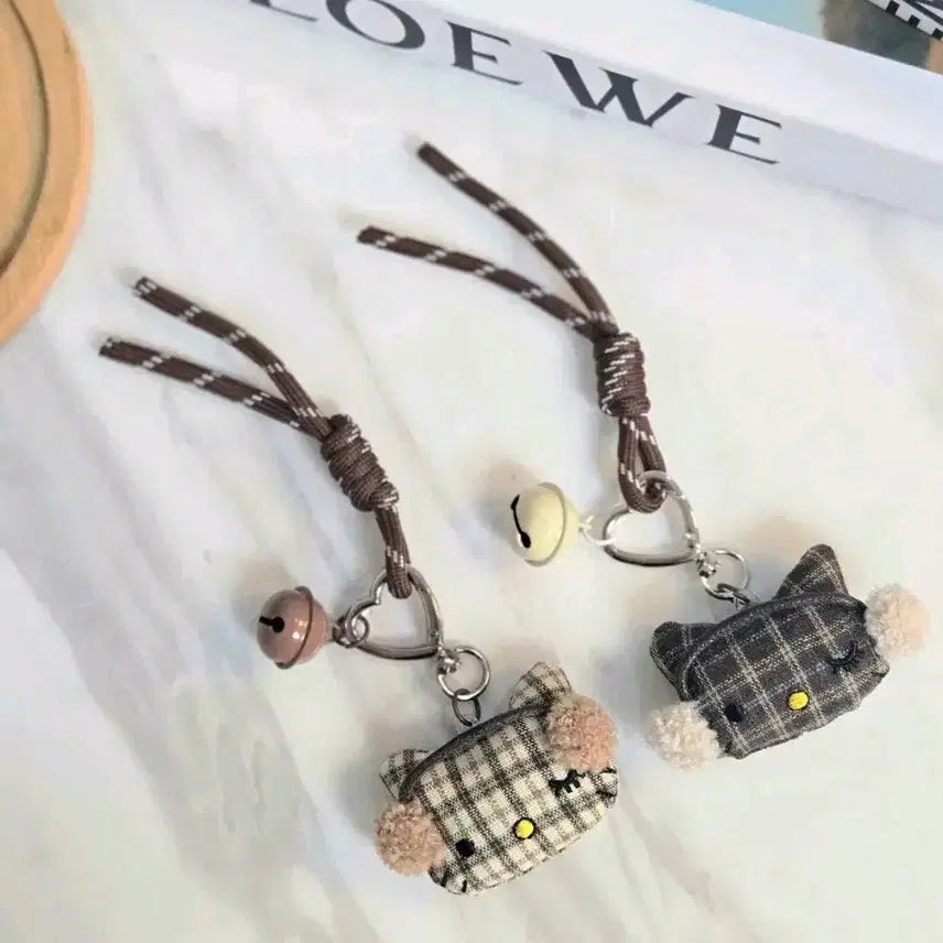 [BUNJANG] Kitty Plush Keychain Strap / 키티 인형 키링 스트랩
