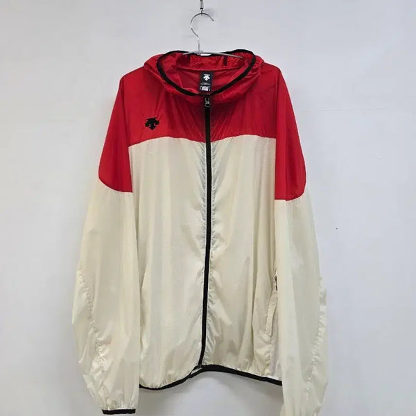 [BUNJANG] Descente Lightweight Cool Ultra-Light Windbreaker / 데상트 가볍고 시원한 초경량 바람막이