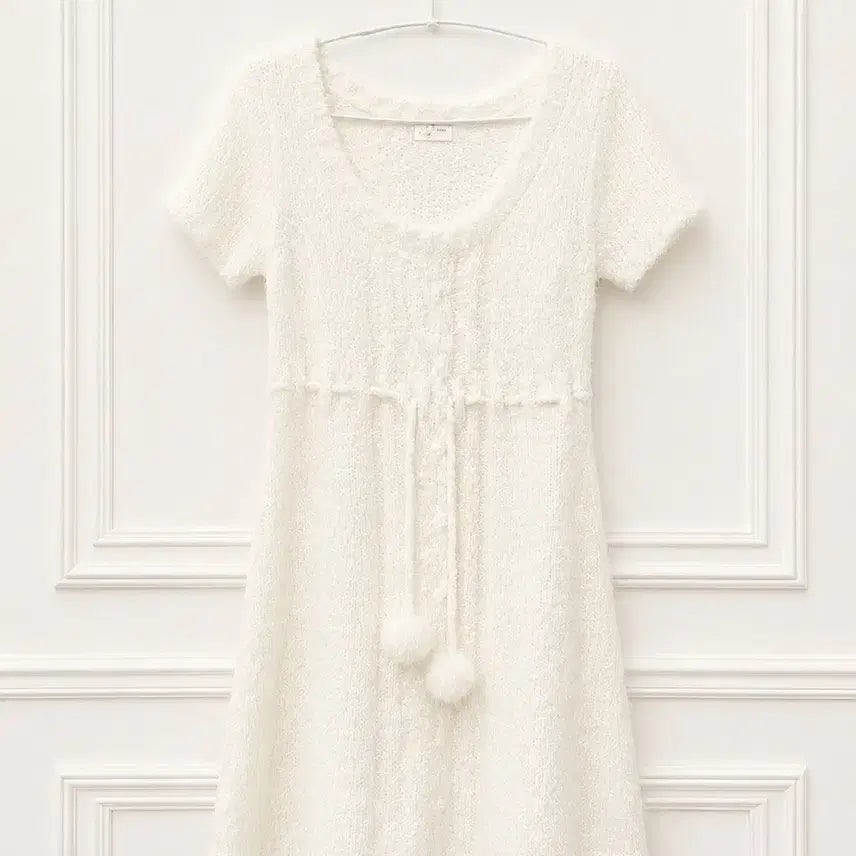 [BUNJANG] Hanamoto Vintage Pom Pom Cable Short Sleeve Knit Dress / 하나모토 빈티지 폼폼 케이블 반팔 니트 원피스