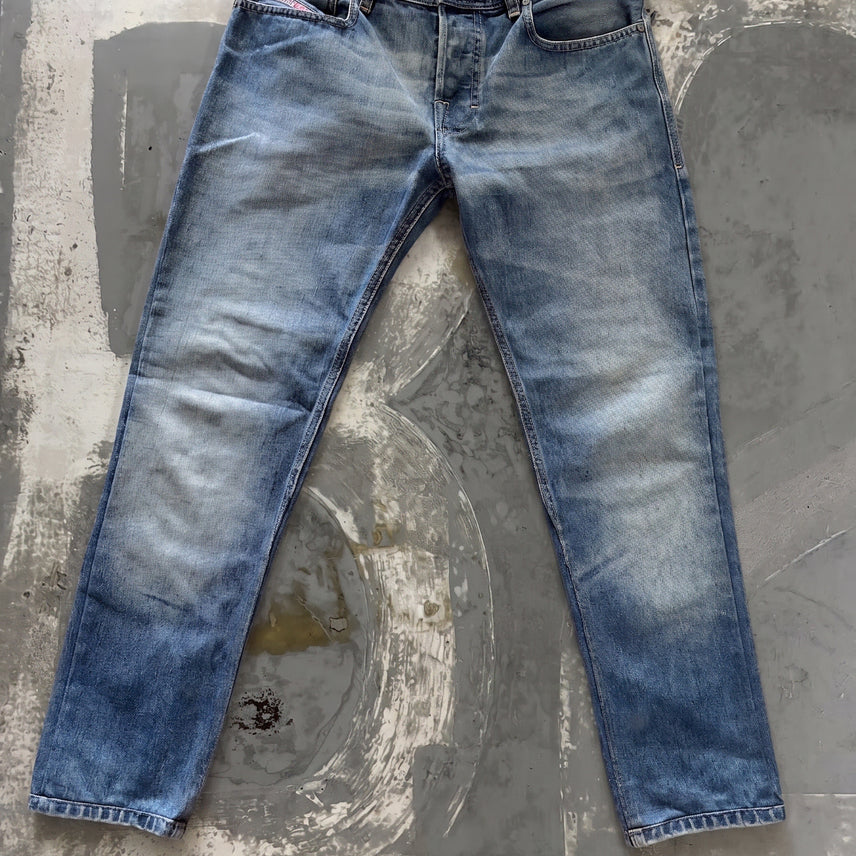 [BUNJANG] Diesel ZATINY 0073P Regular Bootcut Denim W30 / [W30] 디젤 자티니 0073P 레귤러 부츠컷 데님