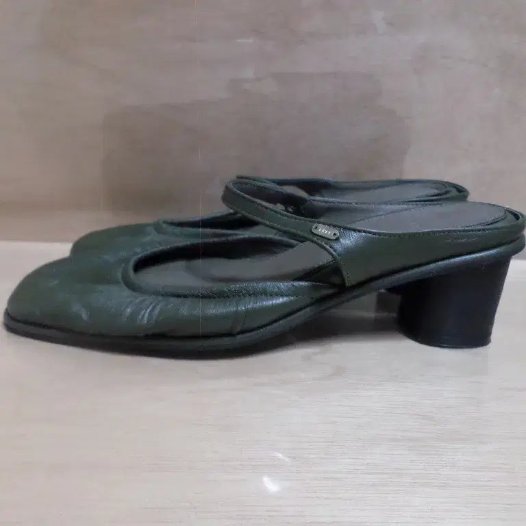 [BUNJANG] The Handsome LATT Mary Jane Sandals Slippers / 후루룩구제2 235 더한섬 LATT 메리제인 샌들 슬리퍼 260714