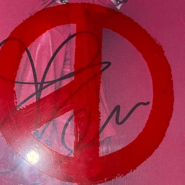 [BUNJANG] G-Dragon Coup D'Etat Signed Album (Red Version) / 지드래곤 - 쿠데타 싸인앨범 판매 합니다!