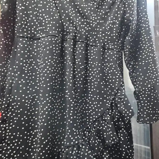 [BUNJANG] Black Polka Dot Frill Dress / 블랙 도트 프릴 원피스
