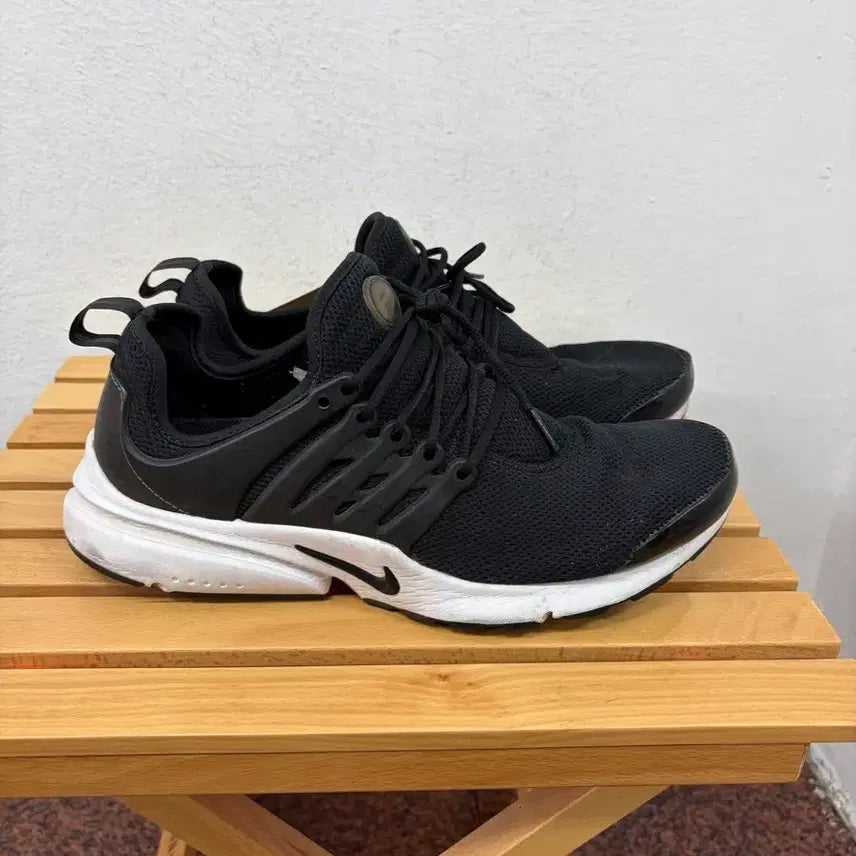 [BUNJANG] Nike Presto Essential Black Sneakers (280) / 나이키(프레스토 에센셜 280)