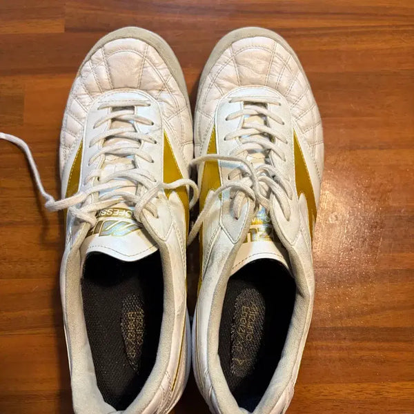 [BUNJANG] Mizuno Sala Japan Soccer/Futsal Shoes / 미즈노 살라재팬