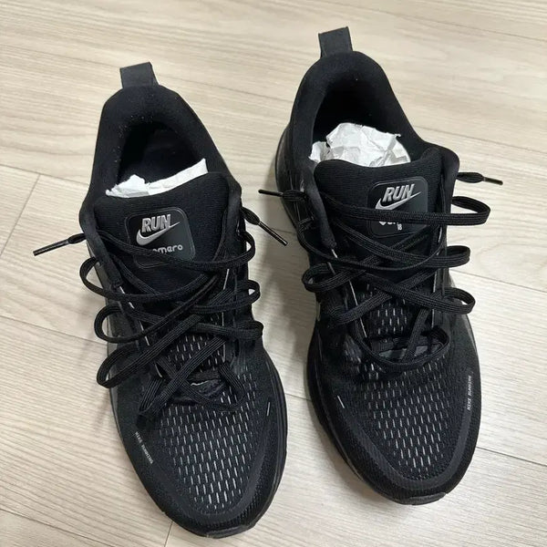 [BUNJANG] Vomero 18 All Black Running Shoes (270mm) / 보메로18 올검 270