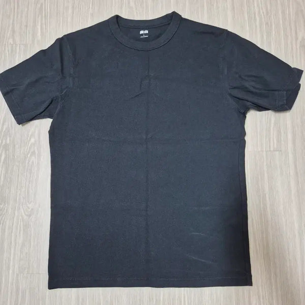[BUNJANG] Uniqlo Crewneck Short Sleeve T-shirt Black (L) / 유니클로 크루넥 T 반팔 L
