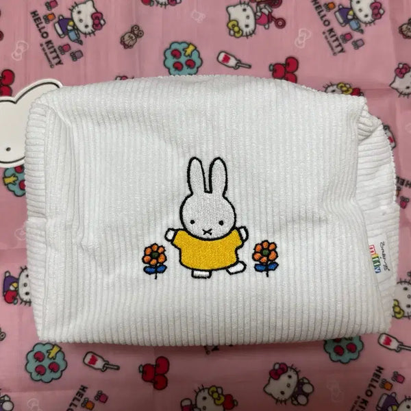 [BUNJANG] Cream Shop x Miffy Perfect Travel Makeup Bag / 크림샵X미피 퍼펙트 여행 메이크업 가방