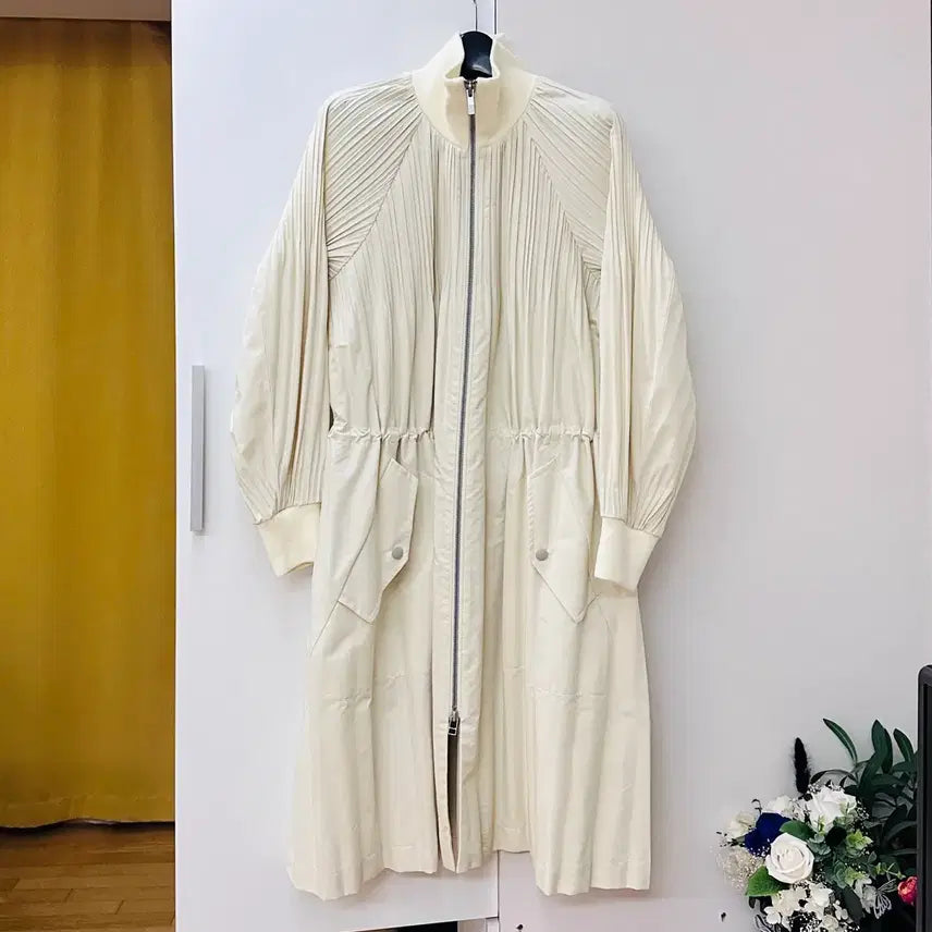 [BUNJANG] Pleats Please White Coat / 플리츠플리즈 코트 화이트