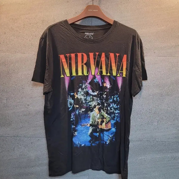 [BUNJANG] Nirvana Unplugged in New York Tour T-Shirt / Nirvana. 언플러그드 인 뉴욕. 반팔 티셔츠