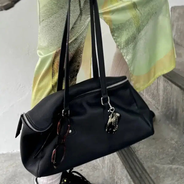 [BUNJANG] Black Leather Shoulder Bag / 블랙 가죽 숄더백 보부상백