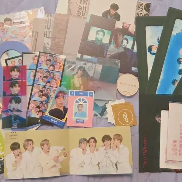 [BUNJANG] BTS Jungkook Bundle Set Photocard and Merchandise / BTS Jungkook's various photos sold in bulk.