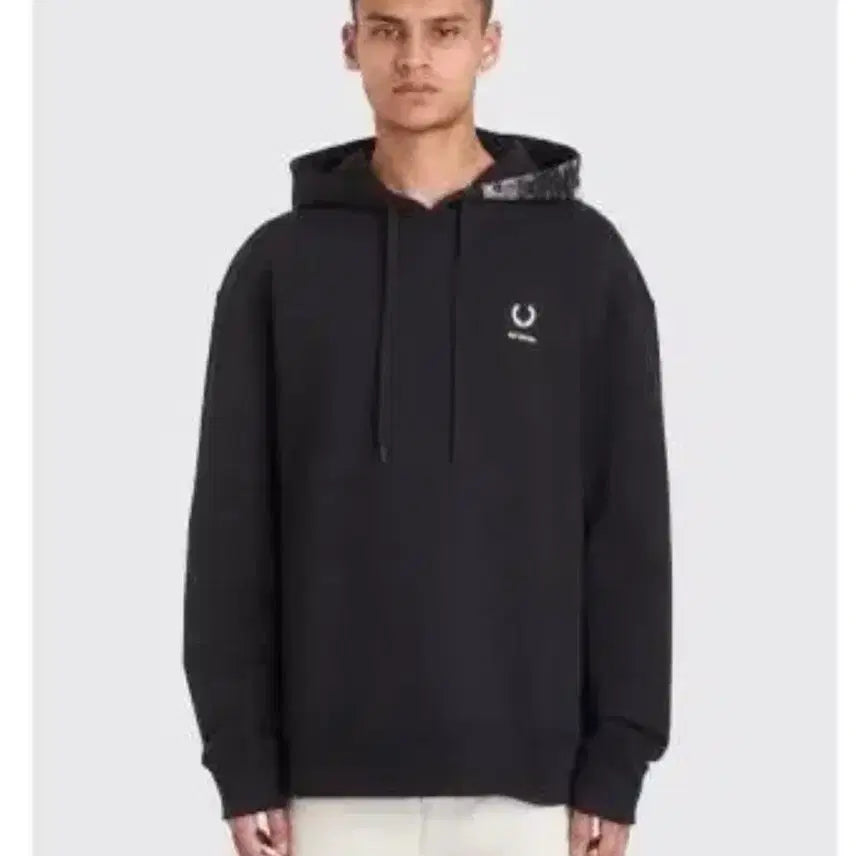 [BUNJANG] Fred Perry x Raf Simons Logo Hoodie / 프레드페리 라프시몬스 후드티