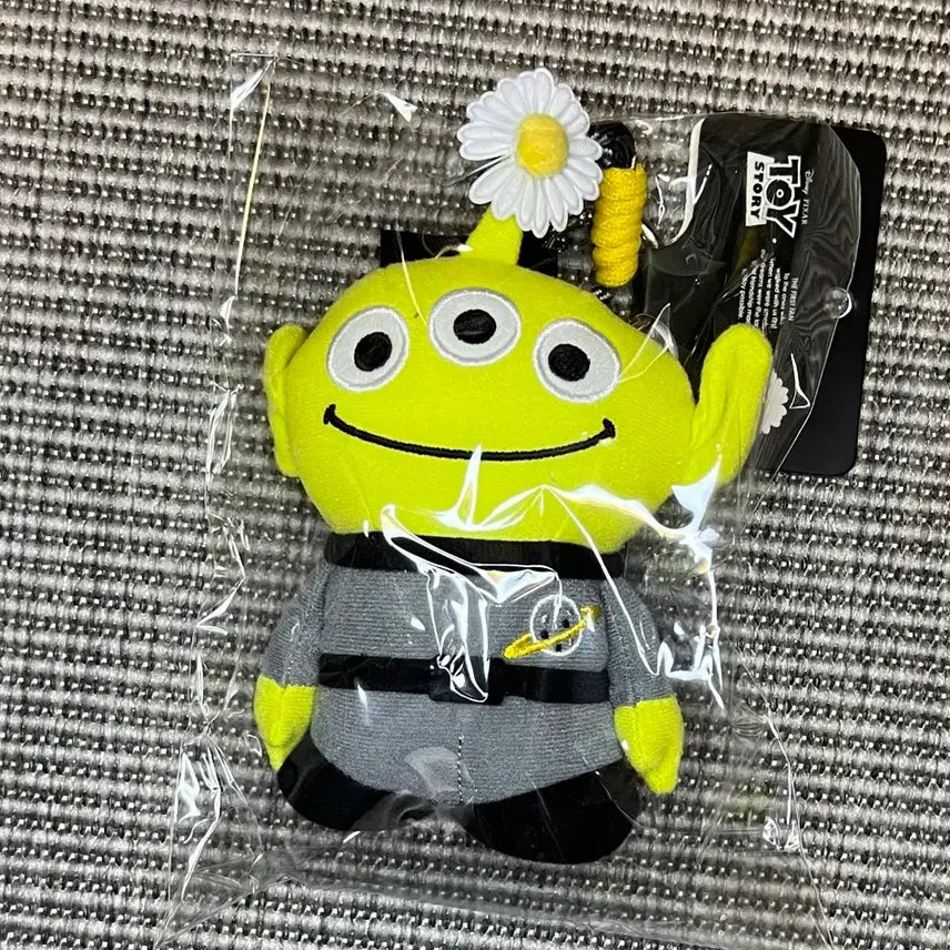 [BUNJANG] PEACEMINUSONE x Toy Story Alien Plush Keychain / 피스마이너스원 x 토이 스토리 더 퍼스트팬 플러시 키링 알린
