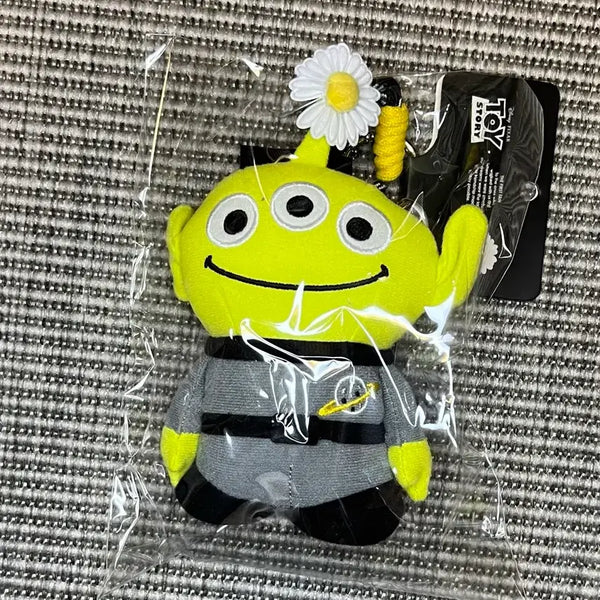 [BUNJANG] PEACEMINUSONE x Toy Story Alien Plush Keychain / 피스마이너스원 x 토이 스토리 더 퍼스트팬 플러시 키링 알린